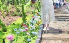 女生说痛男生越往里寨视频